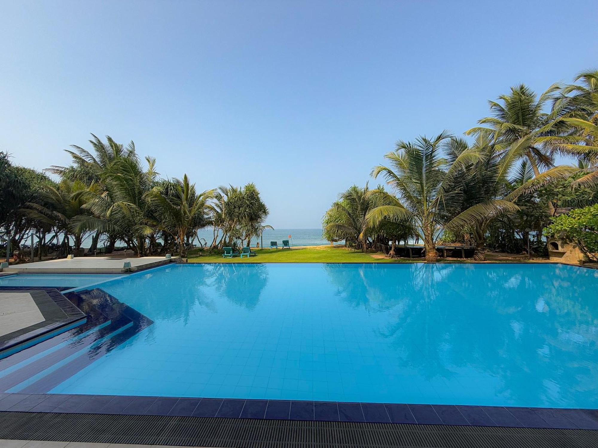 Serendib Beach Hotel Bentota Eksteriør billede