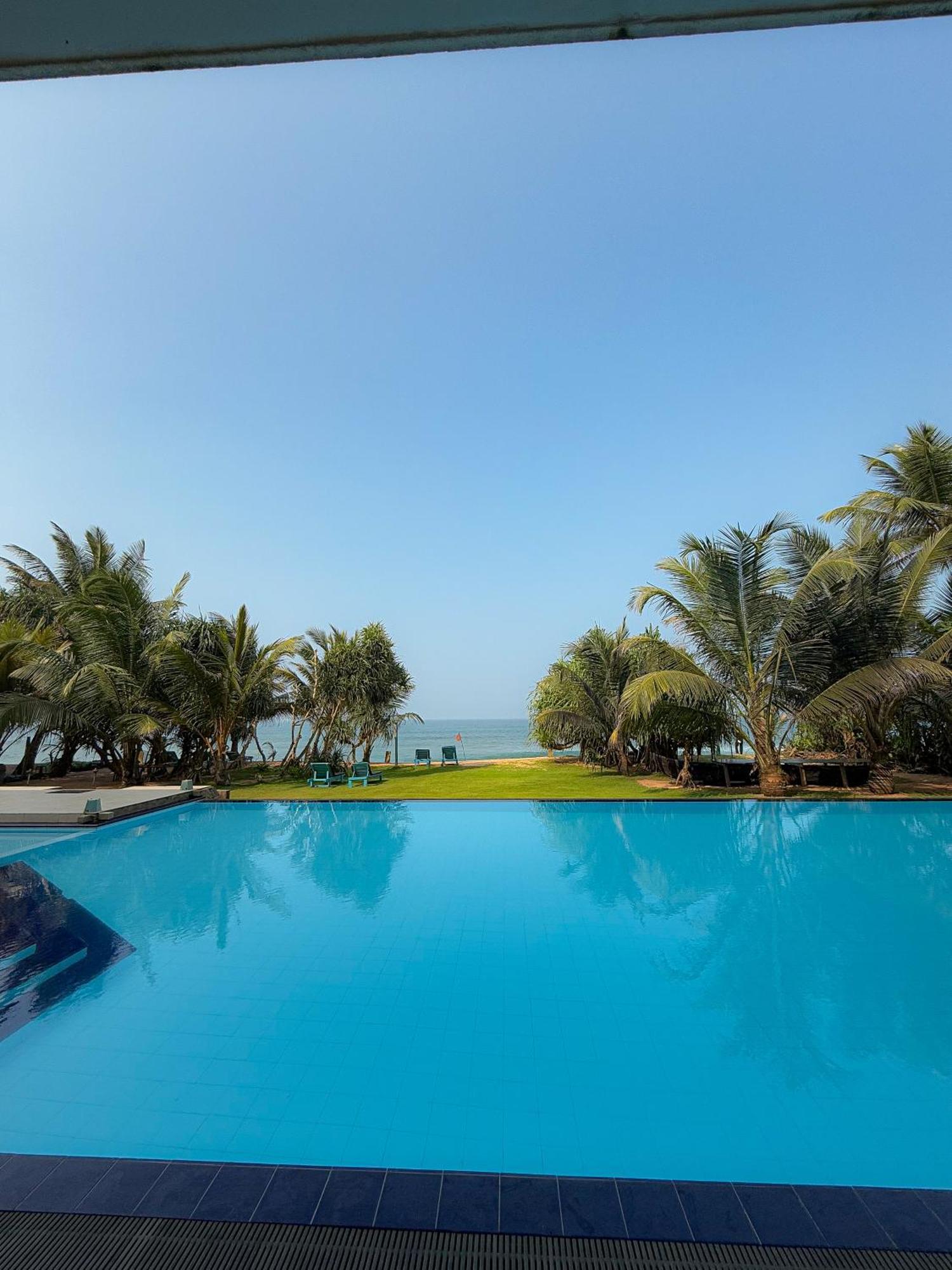 Serendib Beach Hotel Bentota Eksteriør billede